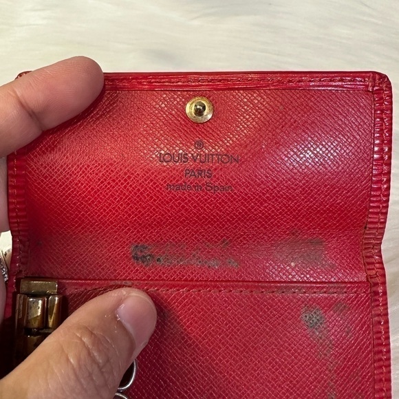 LOUIS VUITTON epi compact wallet and key holder in red bundle - Picture 11 of 17